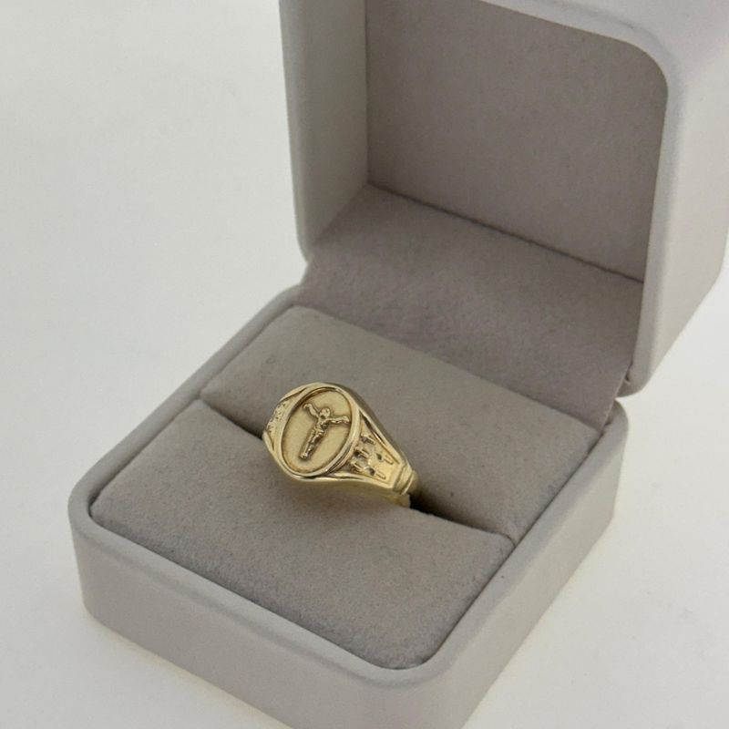 Anillo Crucificado Ovalado